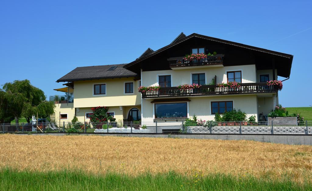 Haus Gruber 호텔 Attersee 외부 사진
